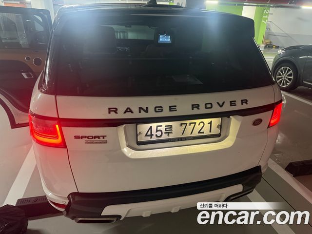 Land Rover Range Rover Sport 3.0 SDV6 AB Dynamic — пробег 96 000 км — фото 2 из 5