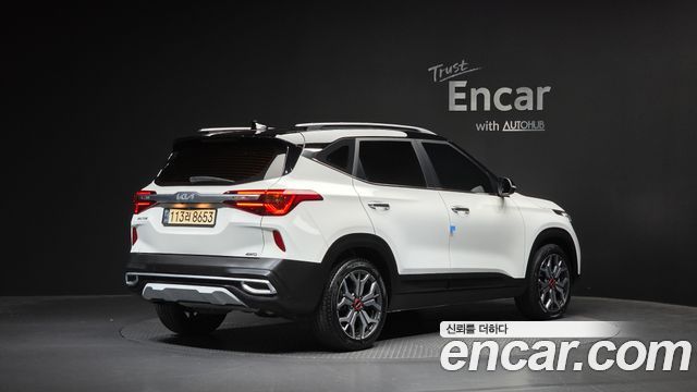 Kia Seltos из Кореи Encar