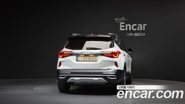 Kia Seltos из Кореи Encar