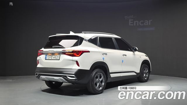 Kia Seltos из Кореи Encar