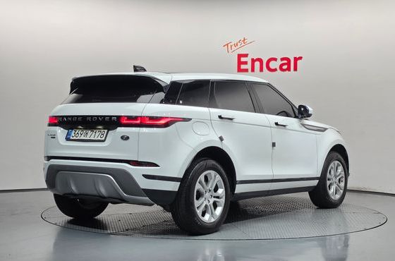 Land Rover Range Rover Evoque D150 S — пробег 83 284 км — фото 2 из 5
