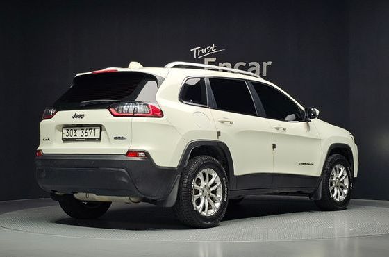 Jeep Cherokee 2.4 Longitude AWD — пробег 103 418 км — фото 2 из 5