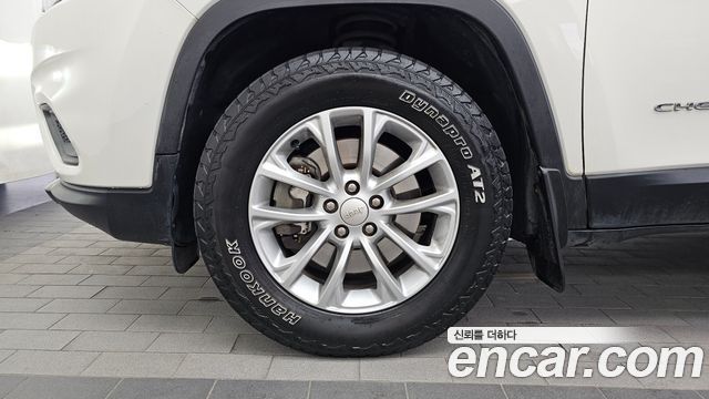 Jeep Cherokee из Кореи Encar