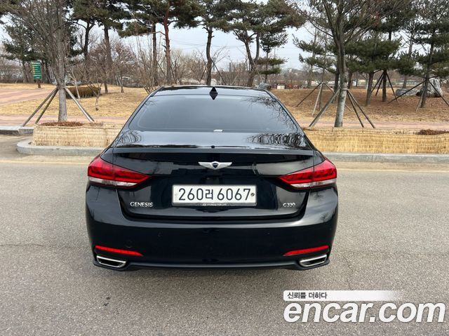 Hyundai Genesis из Кореи Encar