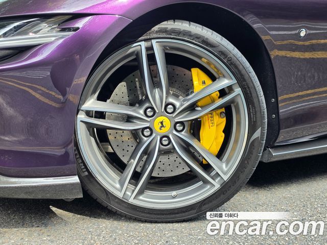 Ferrari Roma 3.9 — пробег 11 300 км — фото 5 из 5