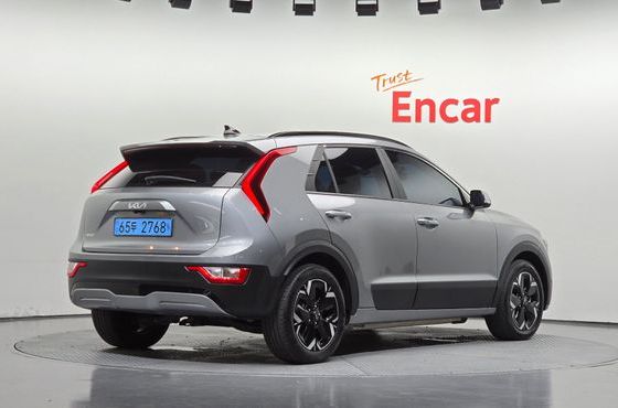 Kia Niro Air — пробег 50 969 км — фото 2 из 5