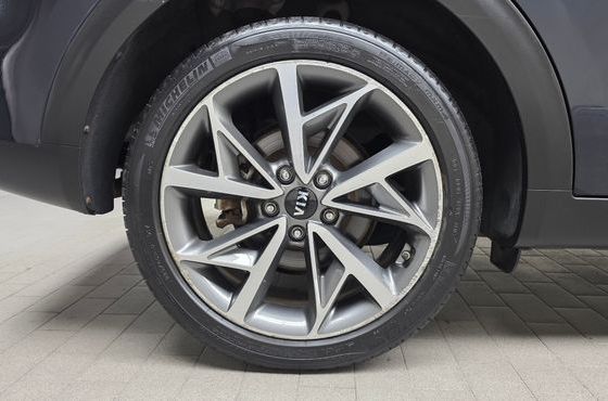 Kia Niro 1.6 HEV Noblesse Special — пробег 111 401 км — фото 5 из 5