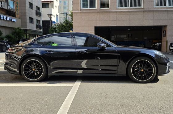 Porsche Panamera 2.9 AWD — пробег 7 640 км — фото 5 из 5