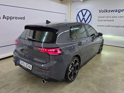 Volkswagen Golf 2.0 GTI — пробег 7 674 км — фото 2 из 5