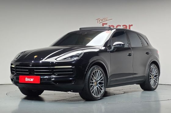 Porsche Cayenne 3.0 PLATINUM EDITION — пробег 36 392 км — фото 1 из 5