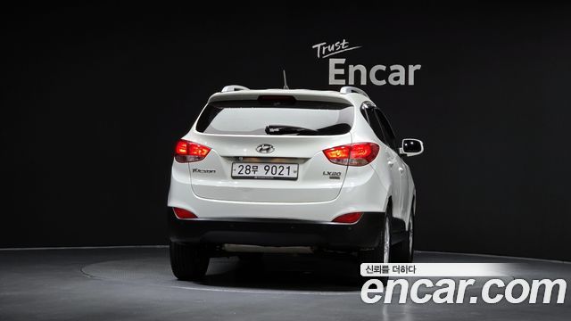 Hyundai Tucson Diesel 2WD LX20 Premier — пробег 159 810 км — фото 4 из 5