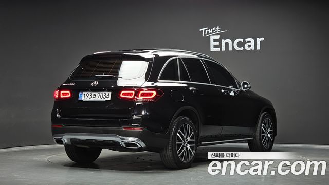 Mercedes-Benz GLC-Class GLC220 d 4MATIC — пробег 88 194 км — фото 2 из 5