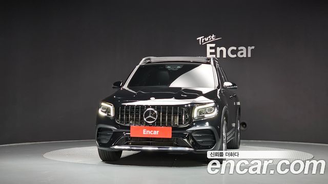 Mercedes-Benz GLB-Class GLB250 4MATIC — пробег 65 432 км — фото 3 из 5