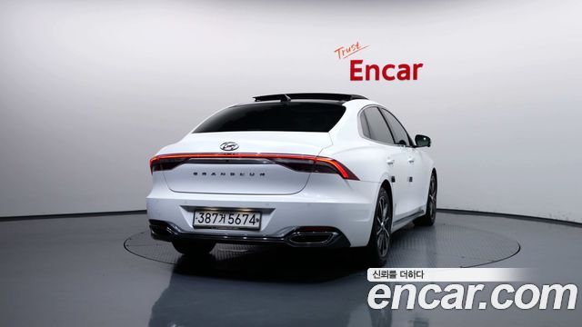 Hyundai Grandeur из Кореи Encar
