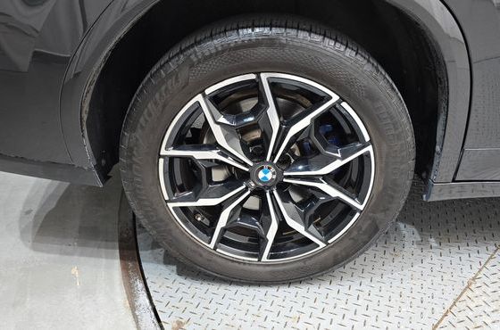 BMW X4 xDrive20i M Sport — пробег 45 412 км — фото 5 из 5