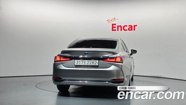 Lexus ES из Кореи Encar