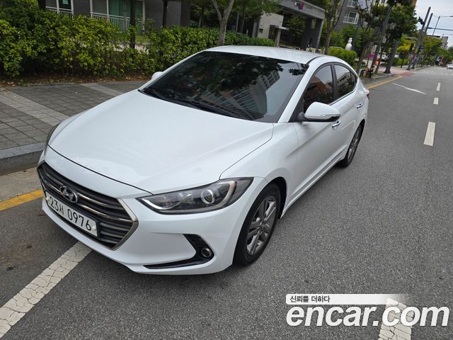 Hyundai AVANTE из Кореи Encar