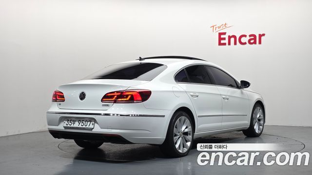 Volkswagen CC 2.0 TDI BlueMotion — пробег 139 490 км — фото 2 из 5