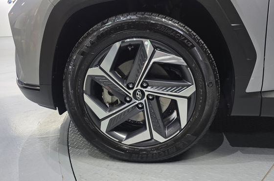 Hyundai Tucson Gasoline 1.6 Turbo 4WD Inspiration — пробег 74 107 км — фото 5 из 5