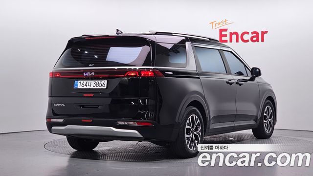 Kia Carnival Diesel 9-Seater Prestige — пробег 85 763 км — фото 2 из 5