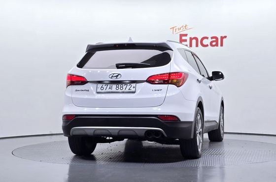 Hyundai Santafe Diesel(e-VGT) 2.0 2WD Exclusive — пробег 217 804 км — фото 4 из 5