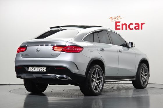 Mercedes-Benz GLE-Class GLE350 d 4MATIC Coupe — пробег 101 673 км — фото 2 из 5