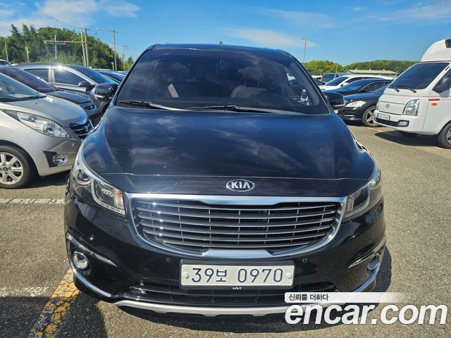 Kia Carnival из Кореи Encar