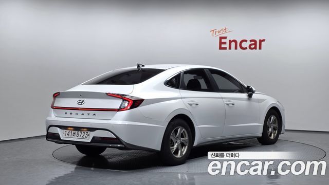 Hyundai Sonata 2.0 Premium — пробег 169 655 км — фото 2 из 5