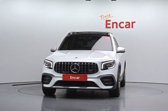Mercedes-Benz GLB-Class AMG GLB35 4MATIC — пробег 35 108 км — фото 3 из 5