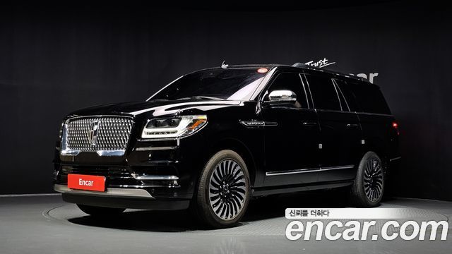 Lincoln Navigator 3.5L — пробег 67 091 км — фото 1 из 5