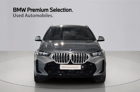 BMW X6 xDrive40i M Sport — пробег 4 115 км — фото 3 из 5