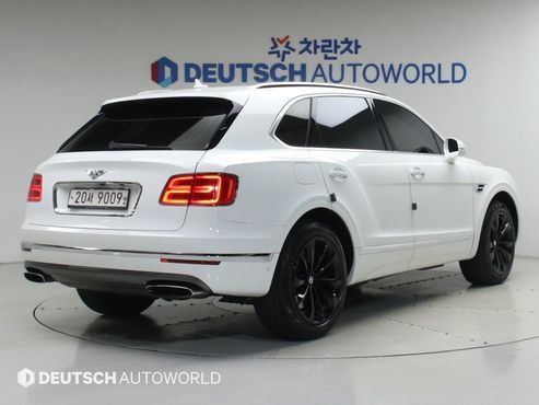 Bentley Bentayga 6.0 W12 — пробег 59 130 км — фото 2 из 5