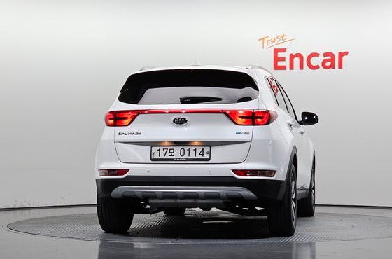 Kia Sportage Diesel 2WD Noblesse — пробег 172 979 км — фото 4 из 5