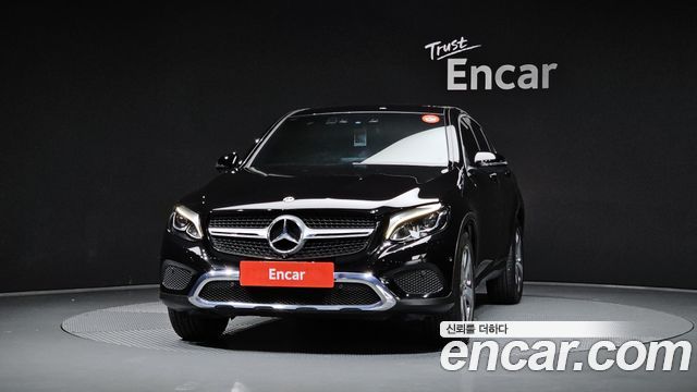 Mercedes-Benz GLC-Class GCL300 4MATIC Coupe — пробег 121 038 км — фото 3 из 5