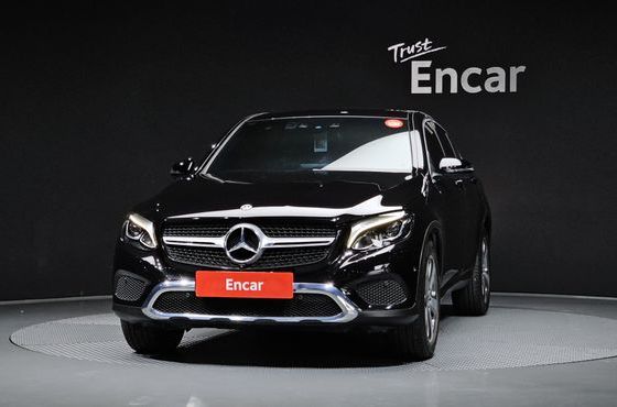 Mercedes-Benz GLC-Class GCL300 4MATIC Coupe — пробег 121 038 км — фото 3 из 5