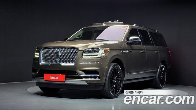 Lincoln Navigator 3.5L Black Label — пробег 58 790 км — фото 1 из 5