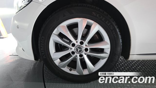 Mercedes-Benz C-Class из Кореи Encar