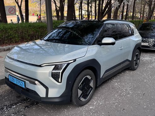 Kia EV3 Long Range 2WD Earth — пробег 59 000 км — фото 2 из 5