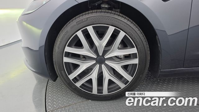 Tesla Model 3 Long Range AWD — пробег 21 514 км — фото 5 из 5