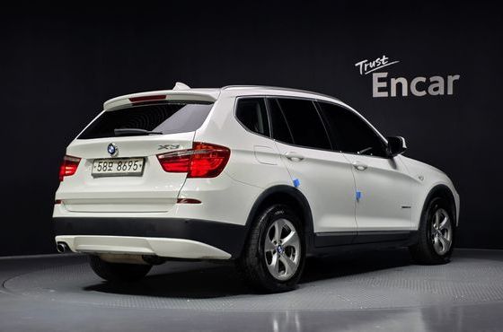 BMW X3 xDrive 20d High — пробег 103 878 км — фото 2 из 5