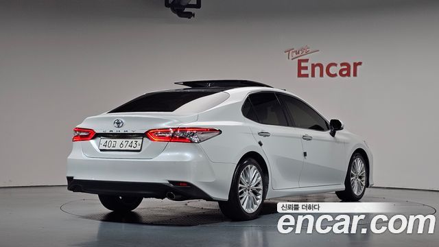 Toyota Camry 2.5 — пробег 55 458 км — фото 2 из 5