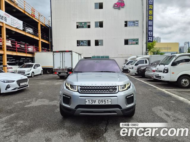 Land Rover Range Rover Evoque 2.0 TD4 SE — пробег 90 051 км — фото 3 из 5
