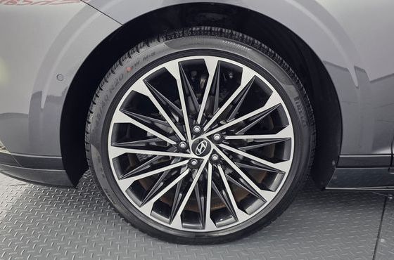 Hyundai Grandeur Calligraphy — пробег 16 607 км — фото 5 из 5