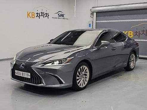 Lexus ES Luxury Plus — пробег 79 723 км — фото 2 из 5