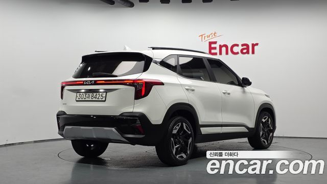 Kia Seltos из Кореи Encar