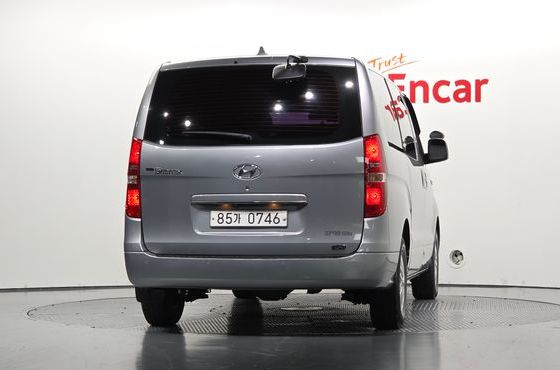 Hyundai Starex 5-Seater LPi VAN Smart — пробег 89 196 км — фото 4 из 5
