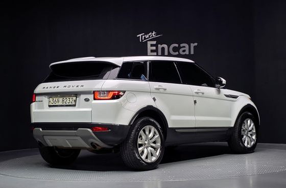 Land Rover Range Rover Evoque 2.0 TD4 SE — пробег 138 160 км — фото 2 из 5