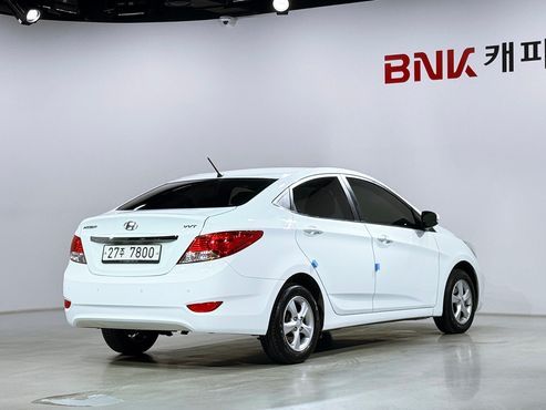 Hyundai Accent 1.4 VVT Premier — пробег 118 903 км — фото 2 из 5