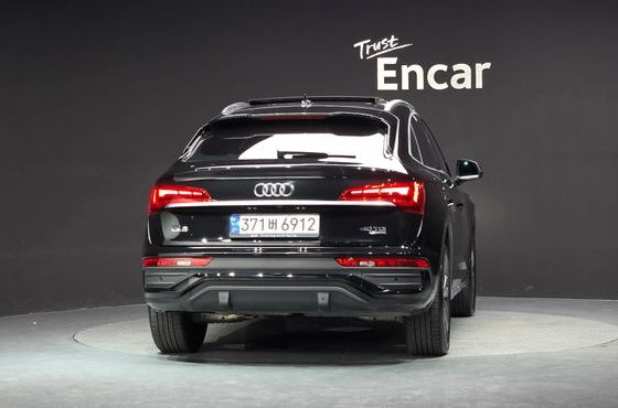 Audi Q5 40 TDI Quattro Sportback — пробег 51 325 км — фото 4 из 5