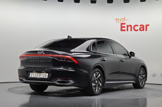 Hyundai Grandeur Premium Choice — пробег 51 003 км — фото 2 из 5